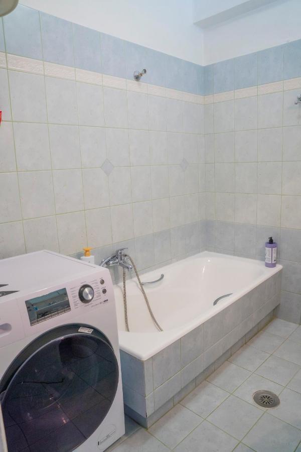 Secret Garden 76 Sq.M. Apartment Close To City Center Янина Екстериор снимка